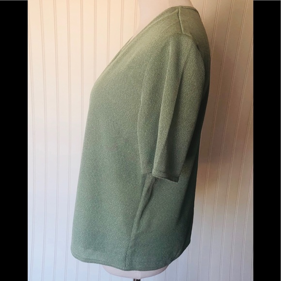 Joanna Petite M sea foam green top - Picture 4 of 6